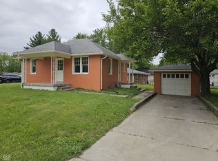 615 Lennox St, Anderson, IN 46012