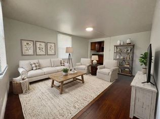 423 W Penn St, Carlisle, PA 17013