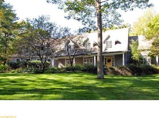 24 Stonegate Rd, Cape Elizabeth, ME 04107