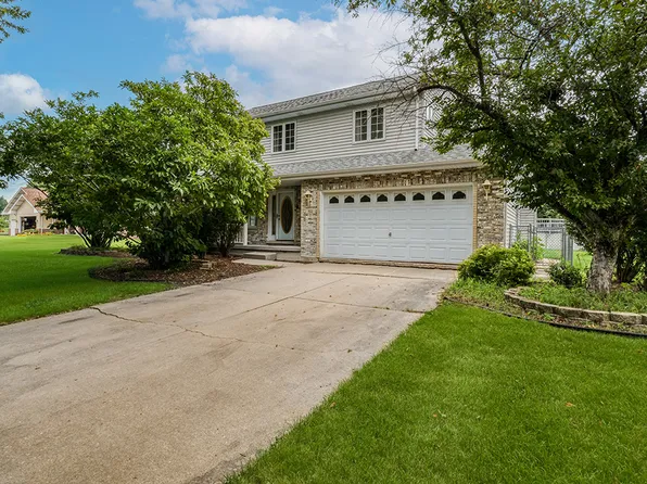 611 Flambeau Ct, Romeoville, IL 60446