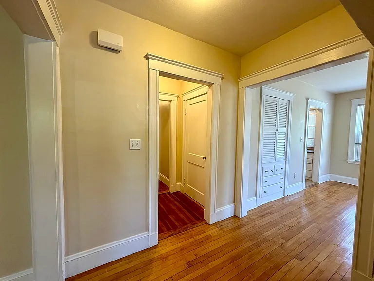 8 Silver Lake Ave #6 — Photo 12