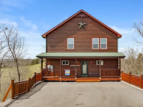 692 Stockton Dr, Sevierville, TN 37876