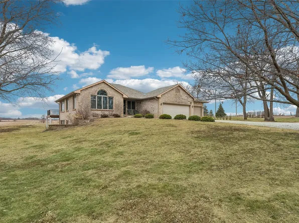 14193 S 28th Ave W, Mitchellville, IA 50169