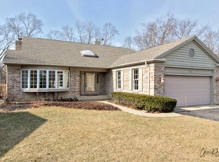 138 Crichton Ln, Inverness, IL 60067