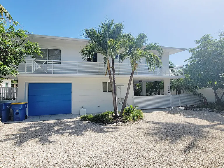 N Coconut Palm Blvd — Photo 6