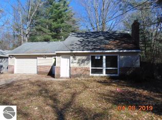 5273 Cedar St, Alger, MI 48610