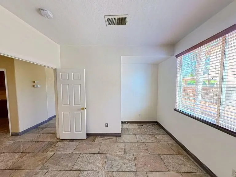 37978 Spur Dr — Photo 9