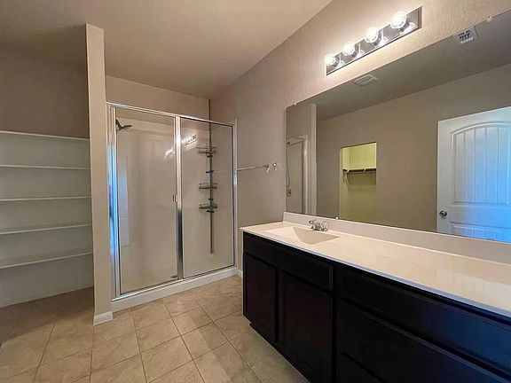 4th image of 1714 Atlantica St