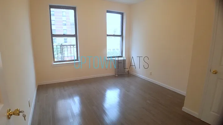 Rented by Uptown Flats LLC | media 13