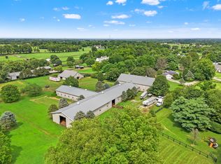 3352 Huntertown Rd, Versailles, KY 40383