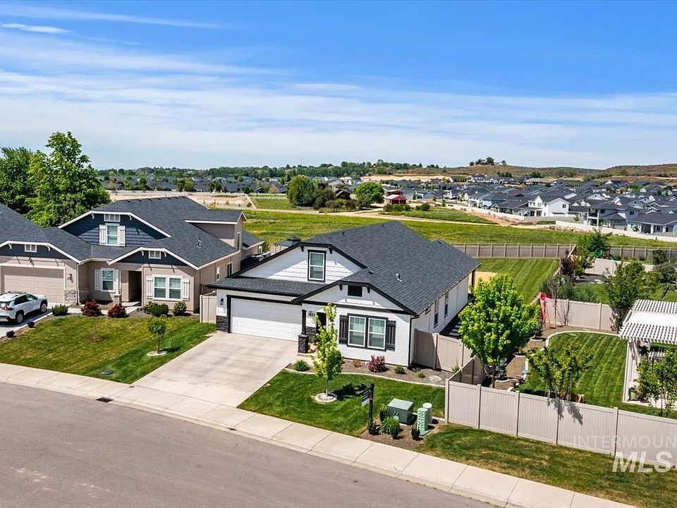 1st image of 3123 N Greengate Way