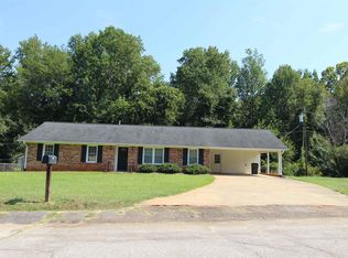 109 Allen Ct, Boiling Springs, SC 29316