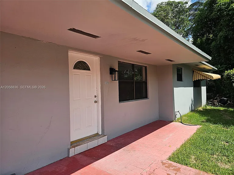 1373 NE 144th St #- — Photo 2