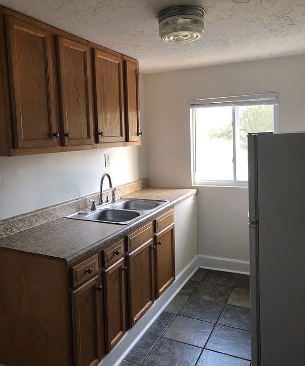 1st image of 1927 Central Ave APT D24