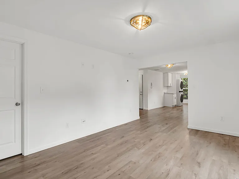 353 Morgan Blvd #3 — Photo 8
