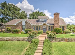 2943 Sweet Briar, Grapevine, TX 76051