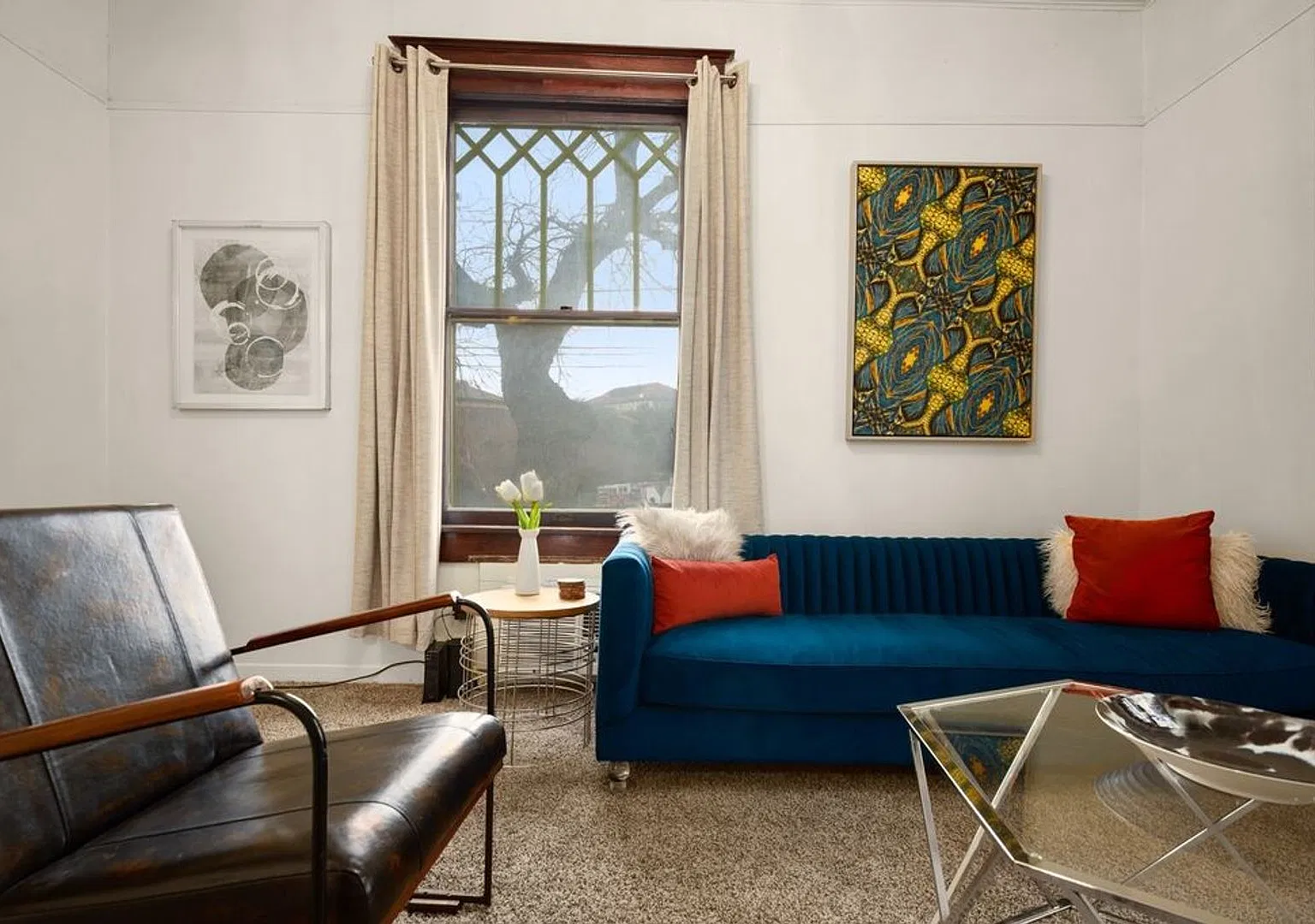 302 E. 30th St. - Charming North Campus Triplex — Photo 4