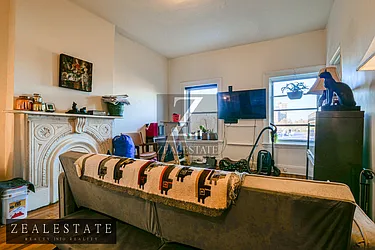 Rented by ZealEstate Group Inc