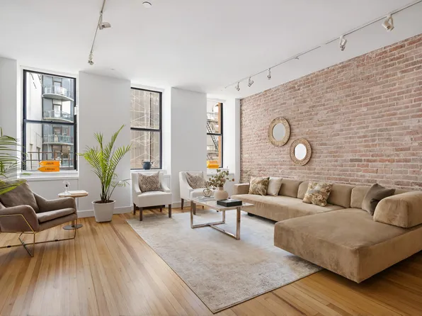 19 Murray Street image 1 of 13