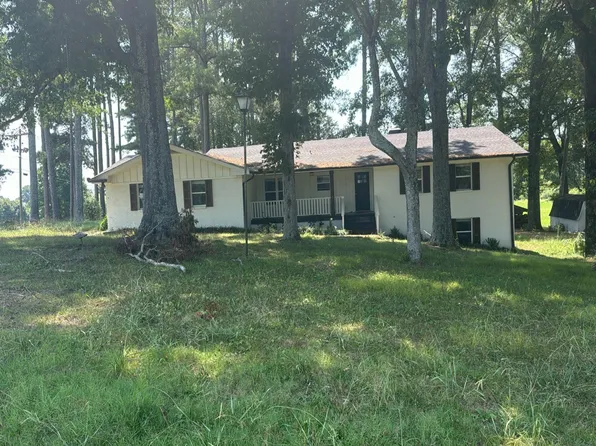 28 Temperance Hall Rd, Ringgold, GA 30736