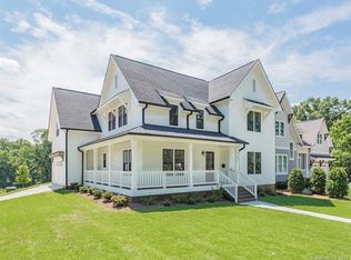 6163 Sharon Acres Rd, Charlotte, NC 28210