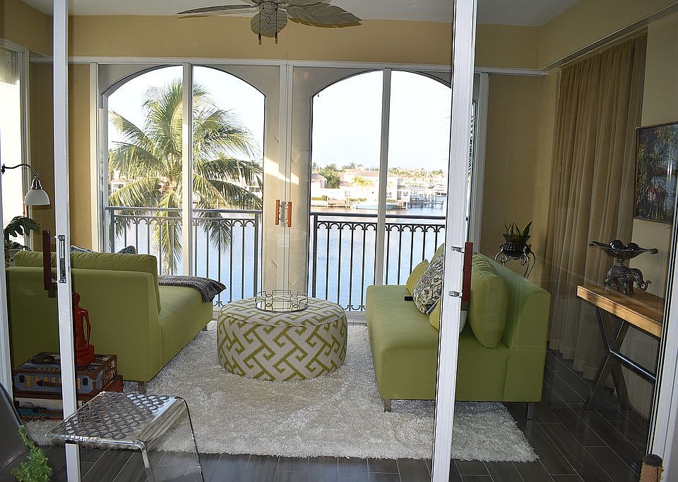 Sun room/Balcony