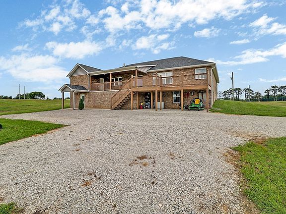 5th image of 322 Randolph Rd