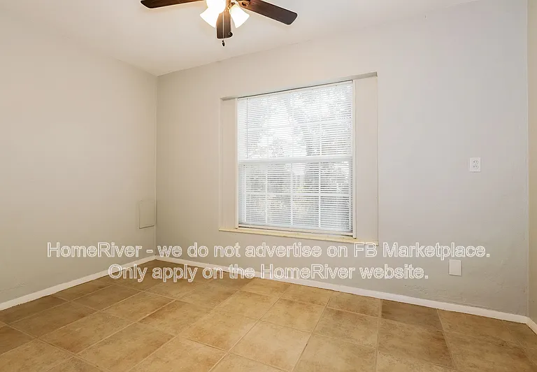5206 N 15th St — Photo 12