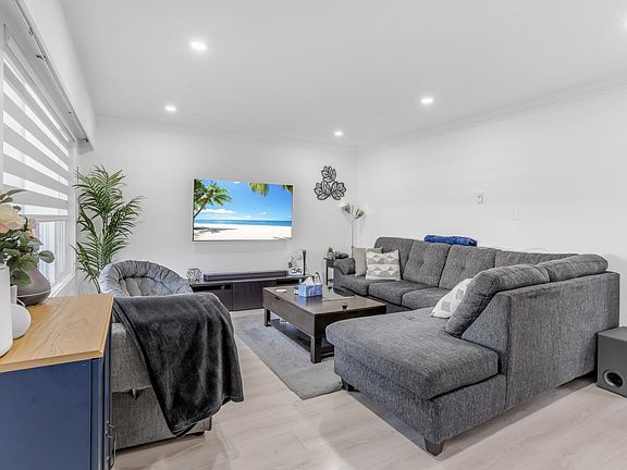 2nd image of 6257 Morgan Pl