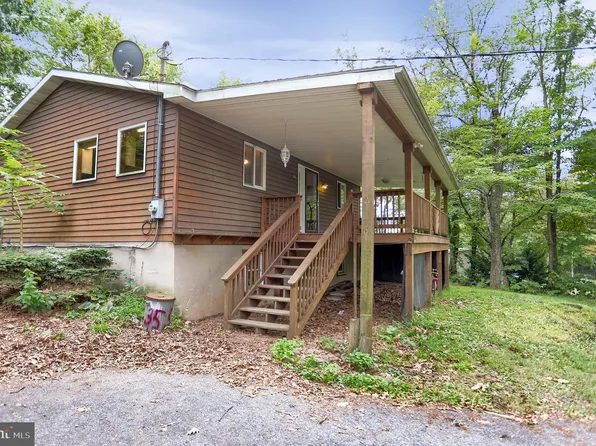 355 Dividing Ridge Rd, Halifax, PA 17032