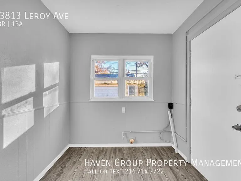 13813 Leroy Ave — Photo 13