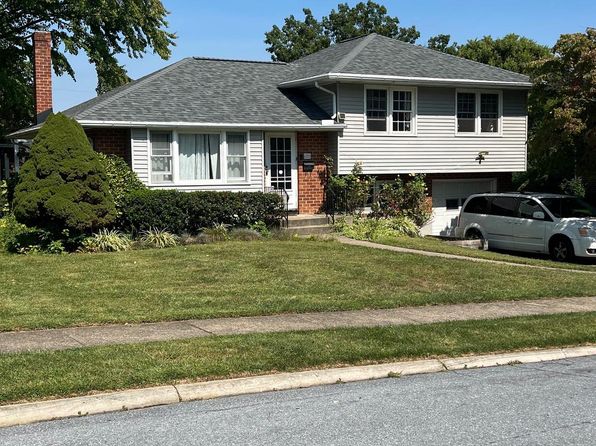 112 Halsey Ave
