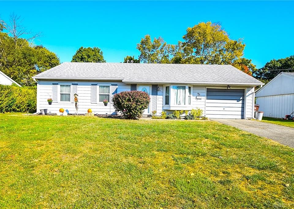 1st image of 874 Narcissus Dr