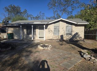 221 Kimberly Dr, Converse, TX 78109