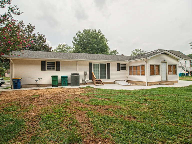 699 S Old Mill Rd — Photo 20