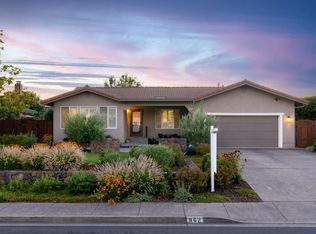 862 Santa Dorotea Cir, Rohnert Park, CA 94928