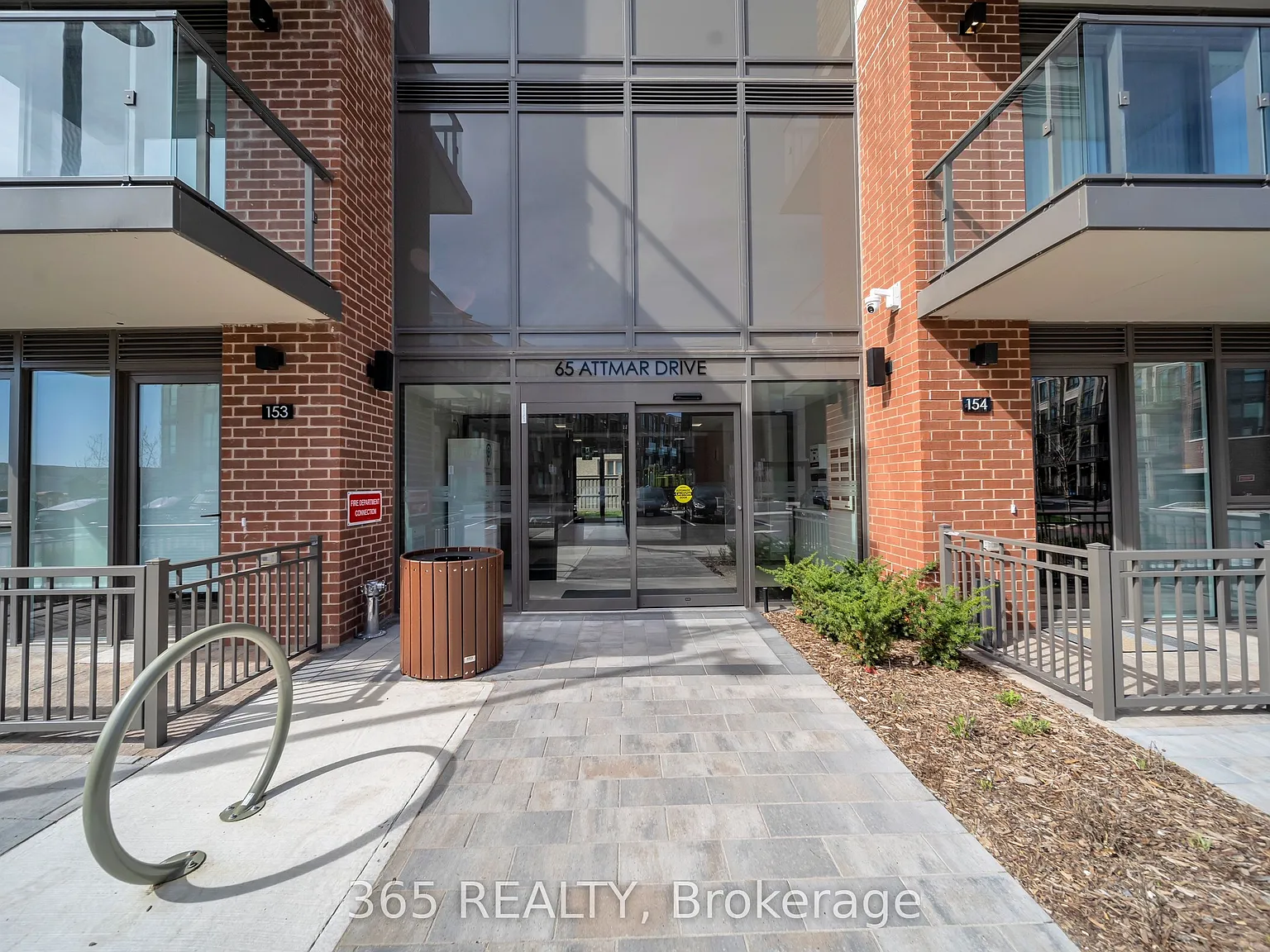 1 bed, $2,000 — Photo 2