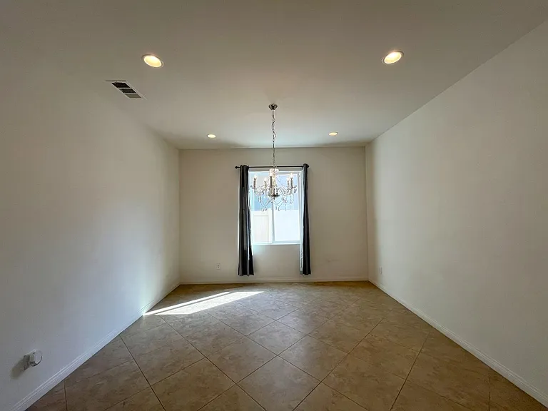 7143 Leighton Dr — Photo 18