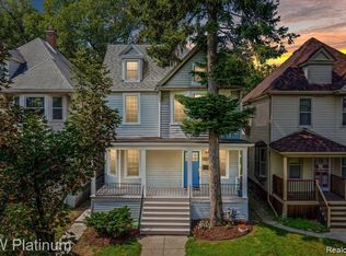 2429 Sheridan St, Detroit, MI 48214