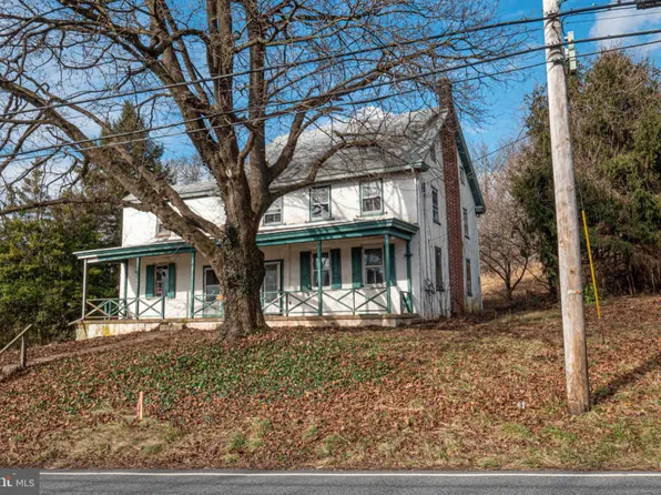 1128 Main St, Royersford, PA 19468