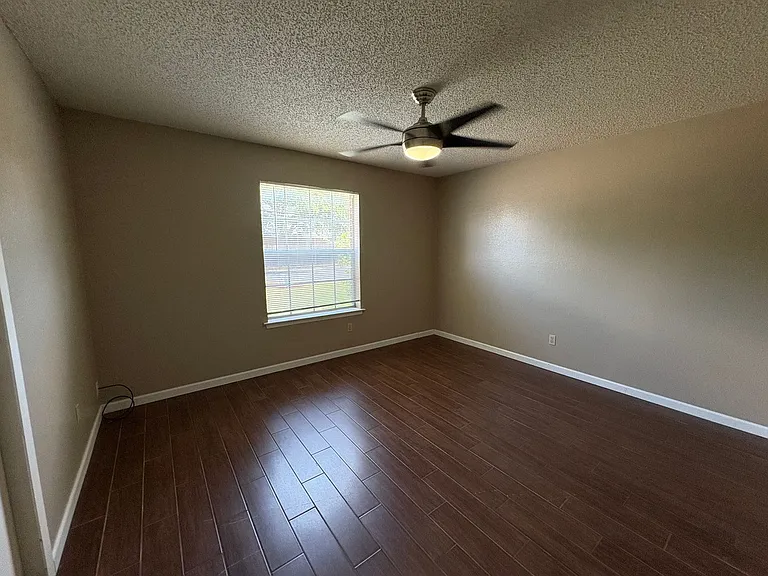 2902 Sabinal Trl — Photo 20