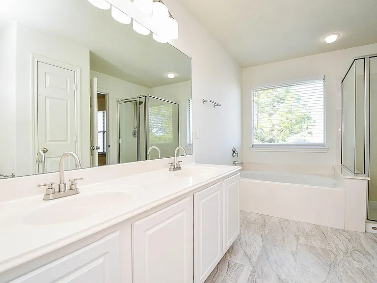 5607 Stonecloud Ln — Photo 32