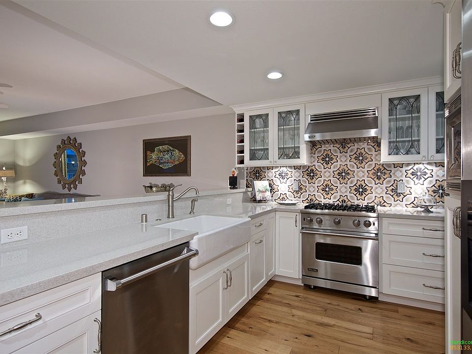 2nd image of 1750 Kettner Blvd Unit 110