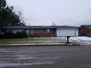 703 W 2nd St, Pierre, SD 57501