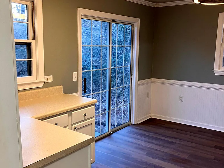 6480 Medlock Rd — Photo 31
