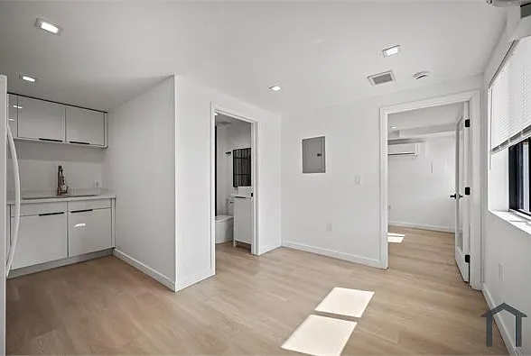 1139 Bellevue Ave #6 — Photo 5
