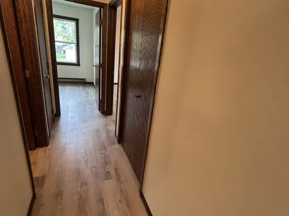 475 Walter St, Prescott, WI