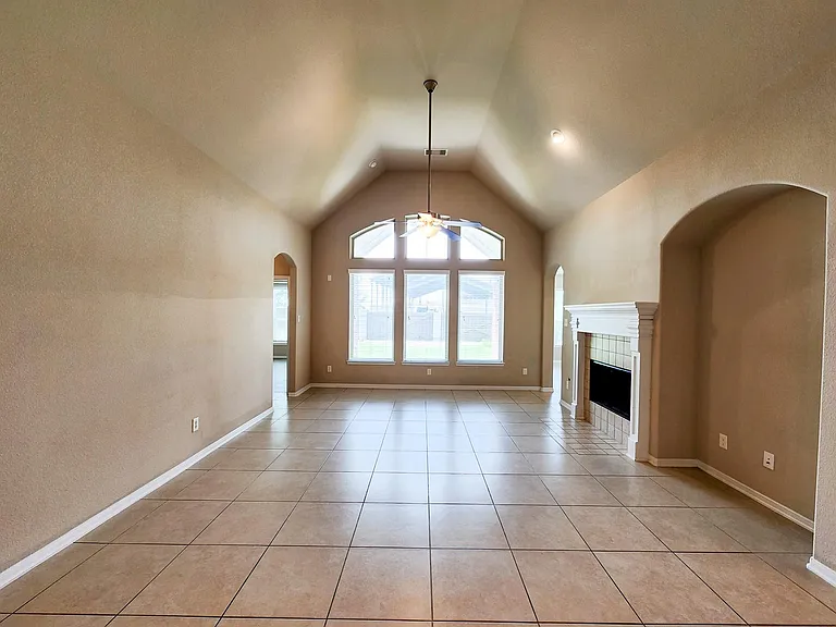 911 Daffodil View Ct — Photo 26