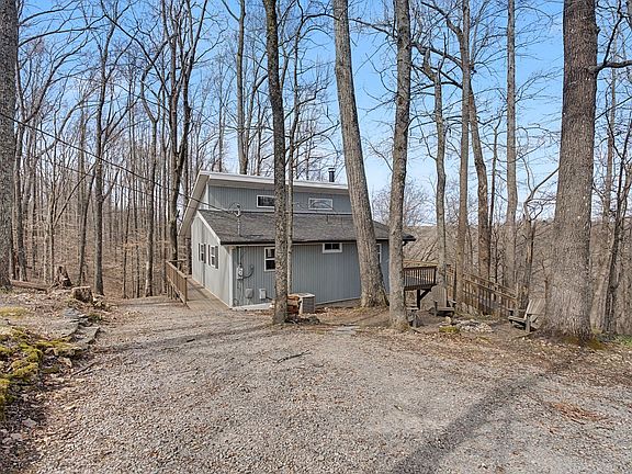 3rd image of 306 Holiday Haven Dr