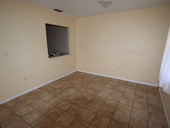 3rd image of 6062 Hilltop Ln W #0